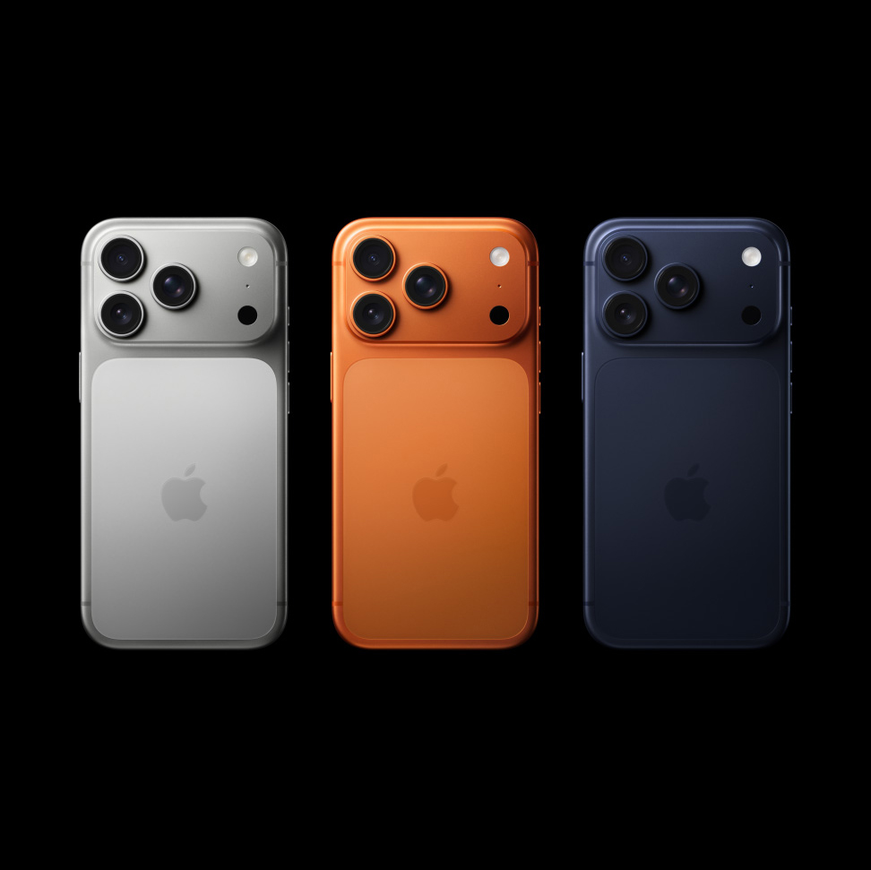 Apple iPhone 17 Pro (Issue 1) 3